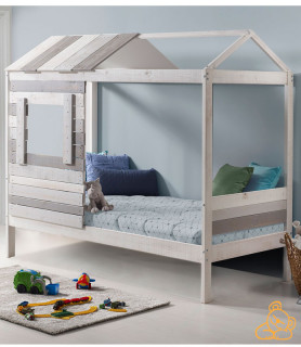 Cama en forma de cabaña en oferta para dormitorio infantil.