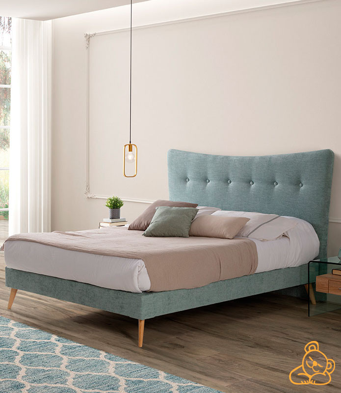 Cama tapizada en -